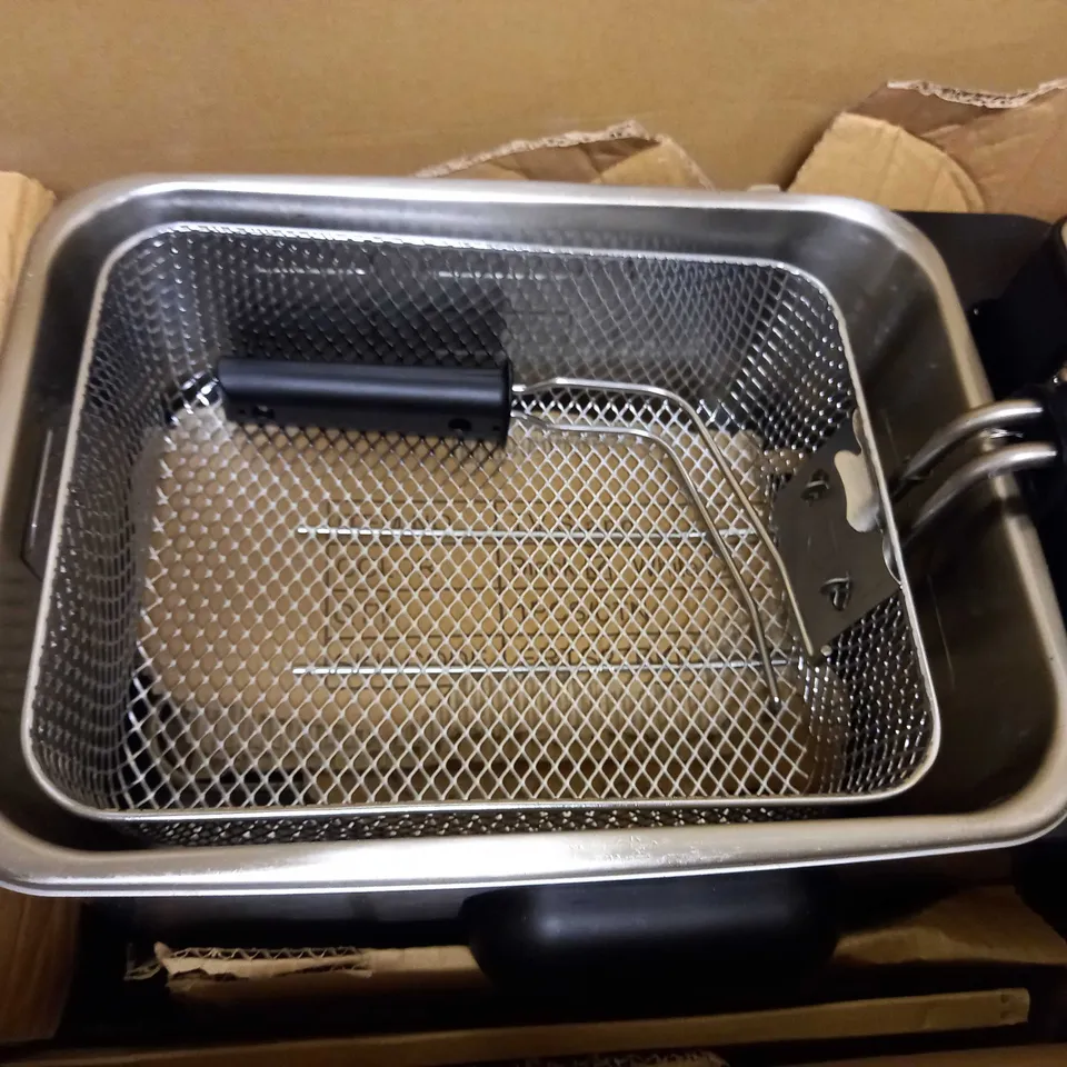 TEFAL OLEOCLEAN PRO SEMI-PROFESSIONAL DEEP FRYER