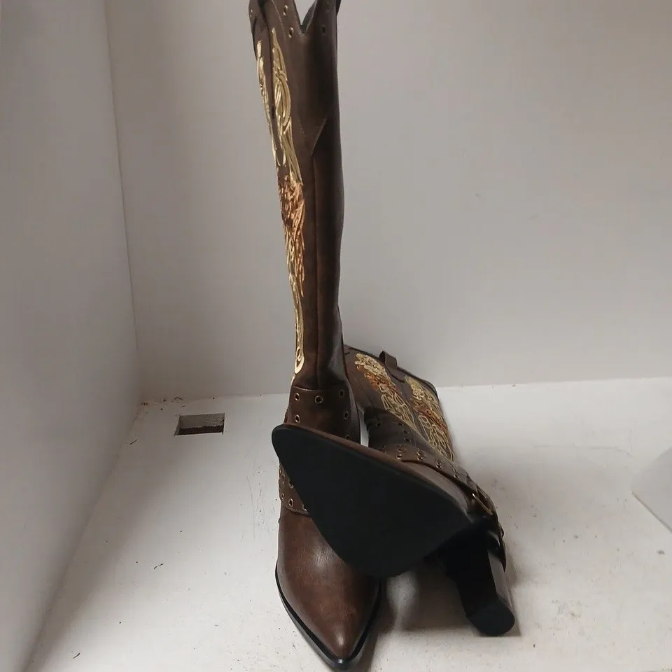 UNBOXED KOI X THE TWILIGHT CHILDREN OF THE MOON COWBOY BOOTS - UK 7