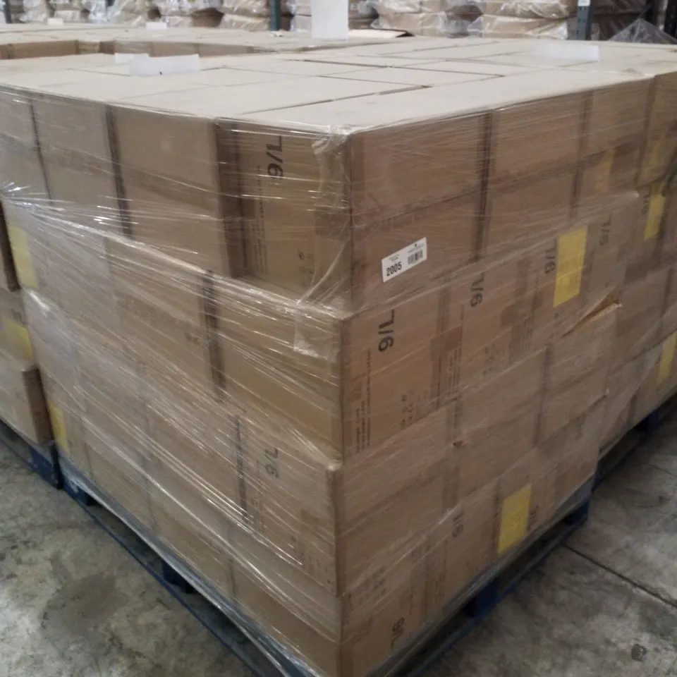 PALLET CONTAINING APPROXIMATELY 600 INTCO VINYL GLOVES 100PK LARGE