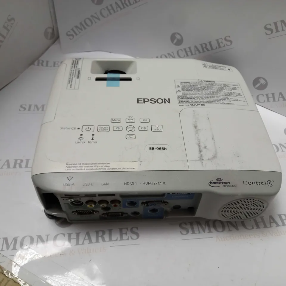 EPSON H682B LCD PROJECTOR 