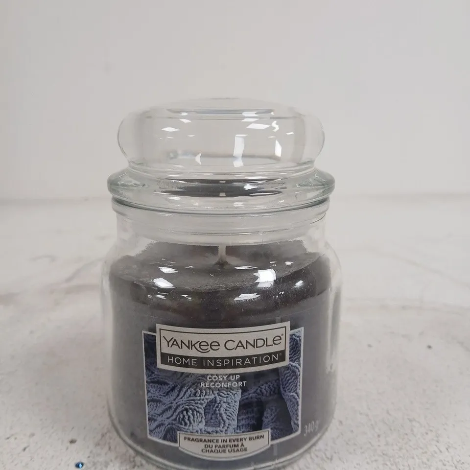 YANKEE CANDLE HOME INSPIRATION – COSY UP JAR CANDLE