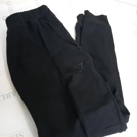 MEDIUM GYMSHARK BLACK JOGGERS