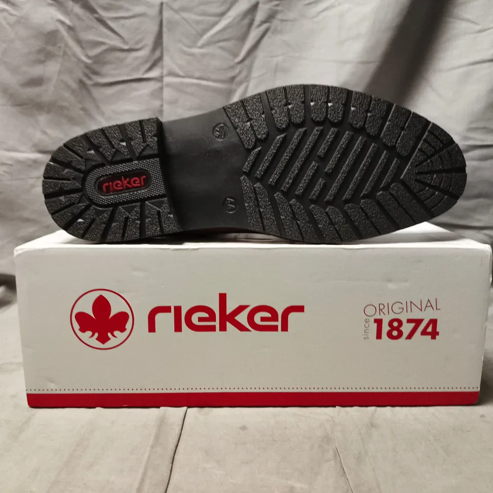 BOXED PAIR OF RIEKER SHOES IN BROWN SIZE UK 9.5