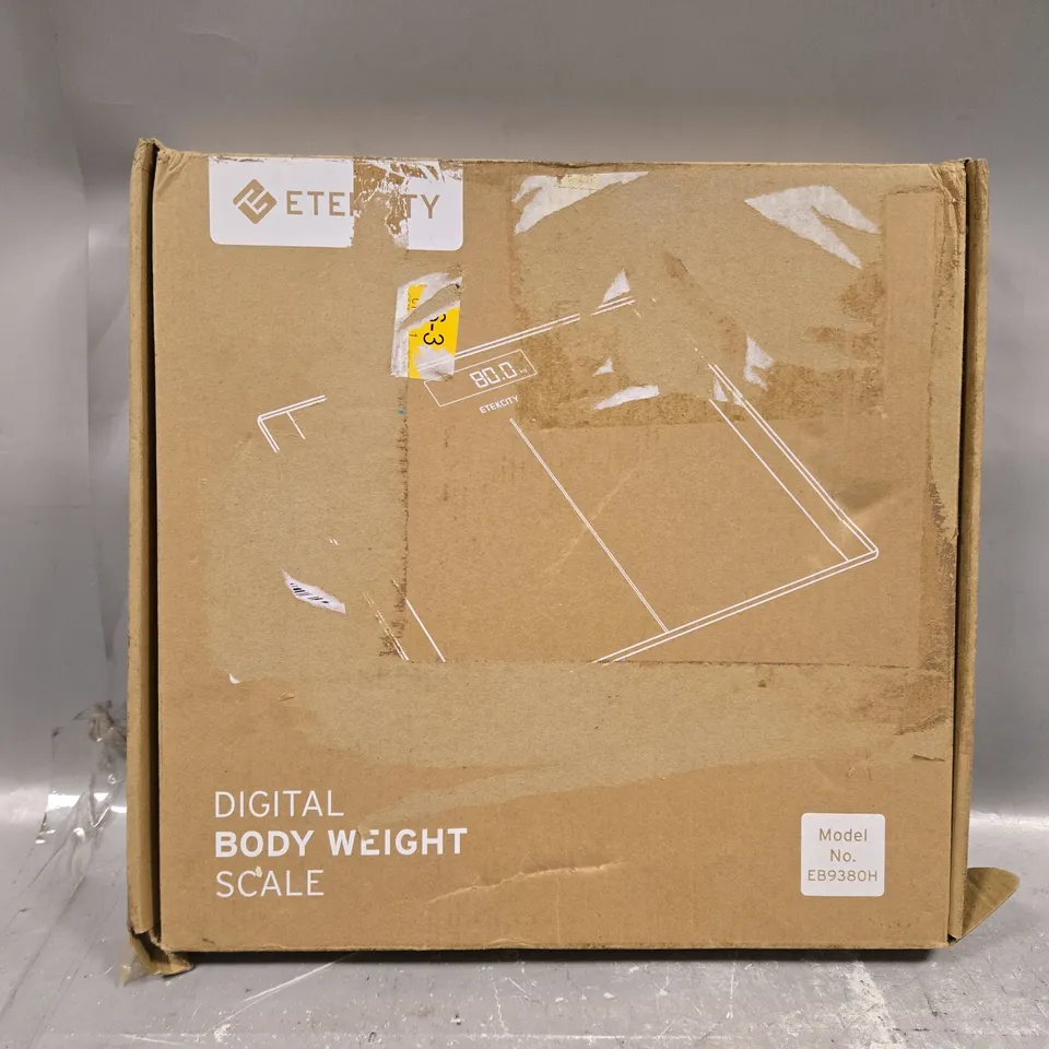 BOX OF APPROXIMATELY 10 ASSORTED HOUSEHOLD ITEMS TO INCLUDE DIGITAL BODY WEIGHT SCALE, ETC - COLLECTION ONLY