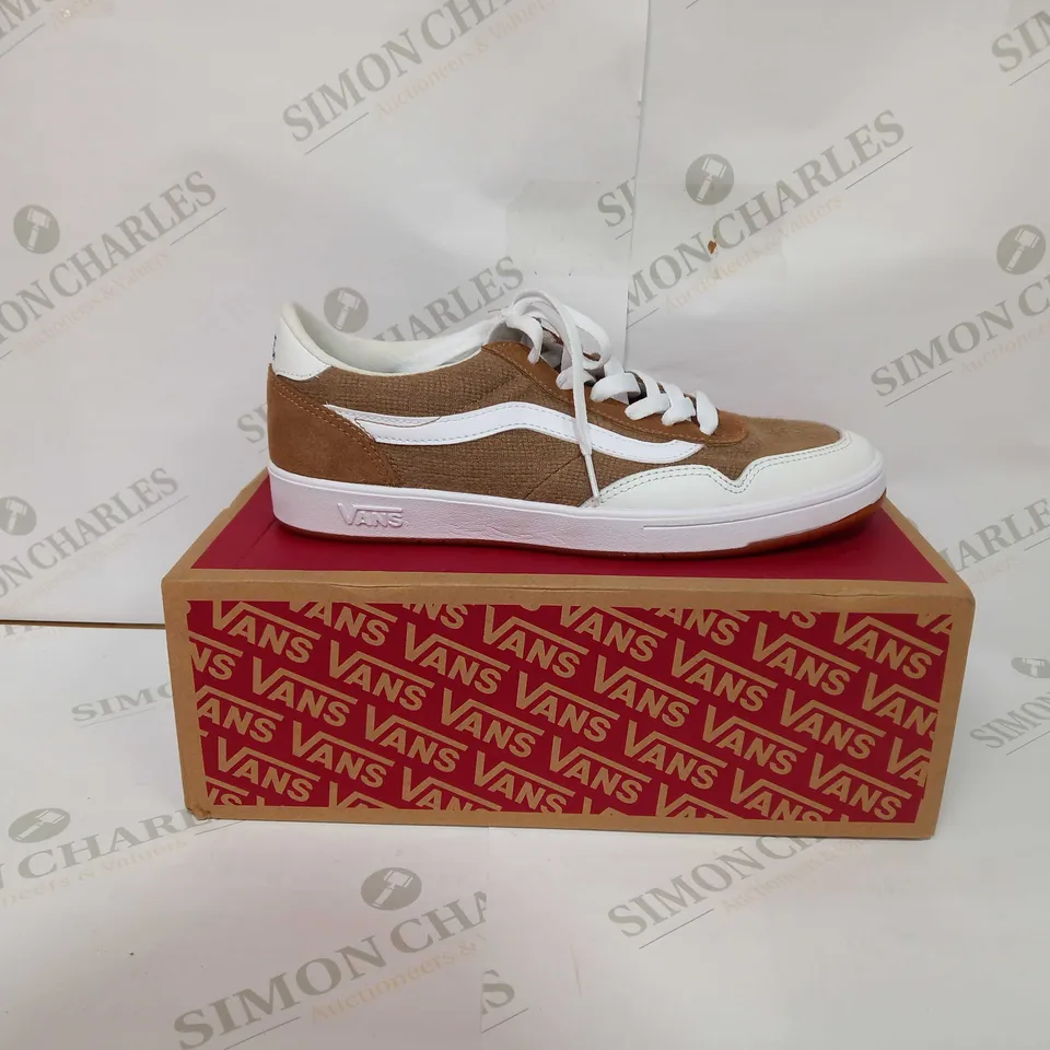 VANS CRUZE TO CC IN BROWN - UK 9 