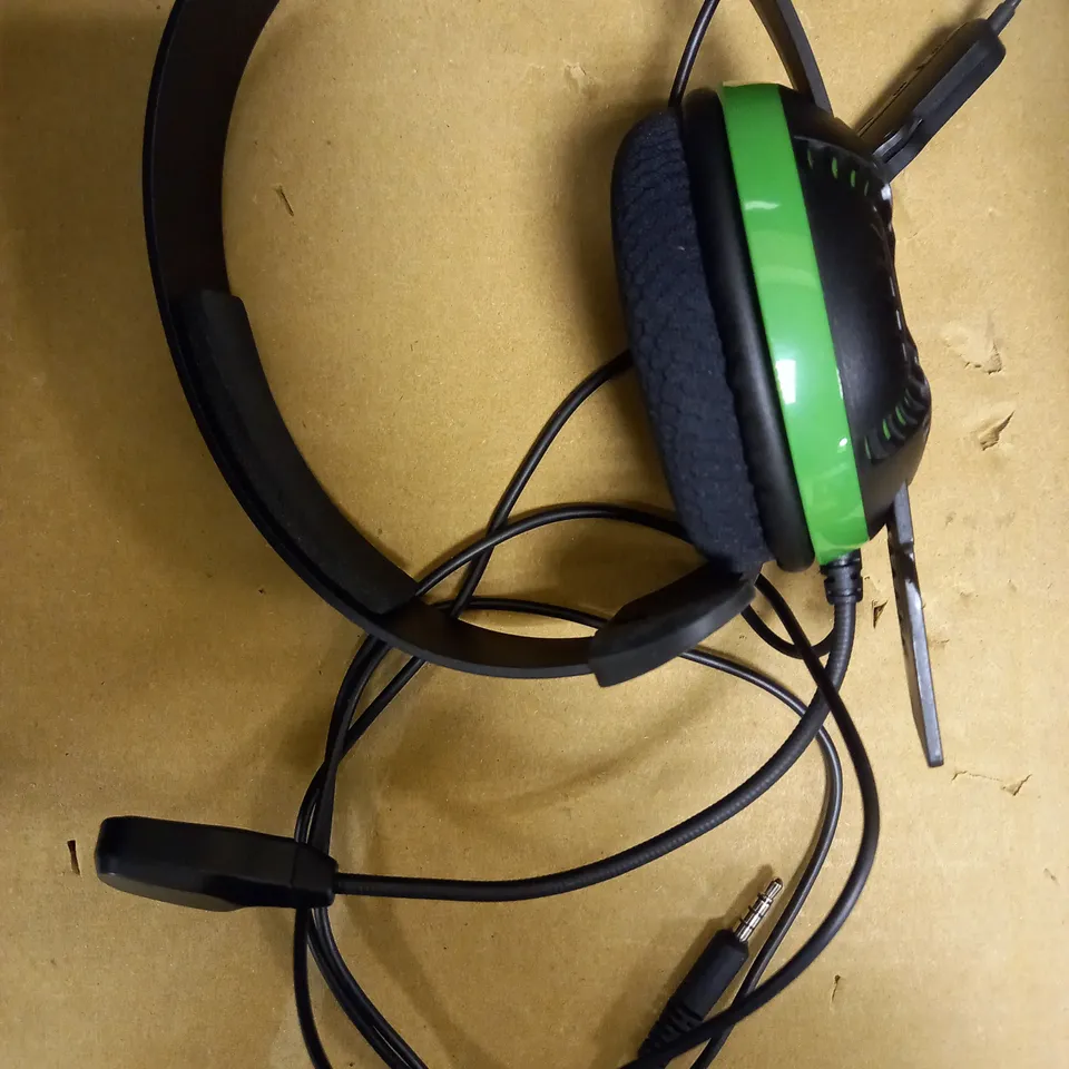 LOT OF 7 X BOXED GAMEWARE CHAT HEADSETS FOR XBOX SERIES X & XBOX ONE