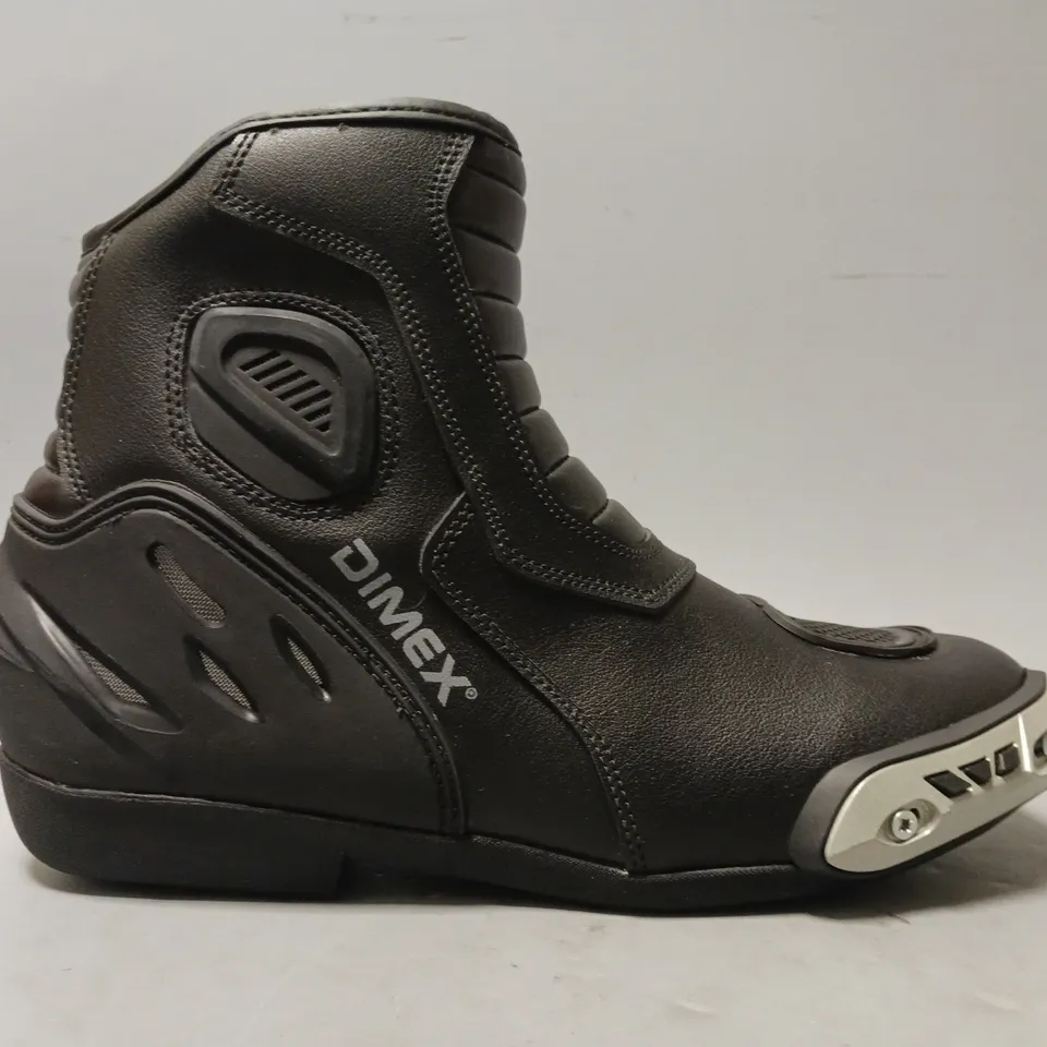 BOXED PAIR OF DIMEX MOTORCYCLE BOOTS IN BLACK UK SIZE 11