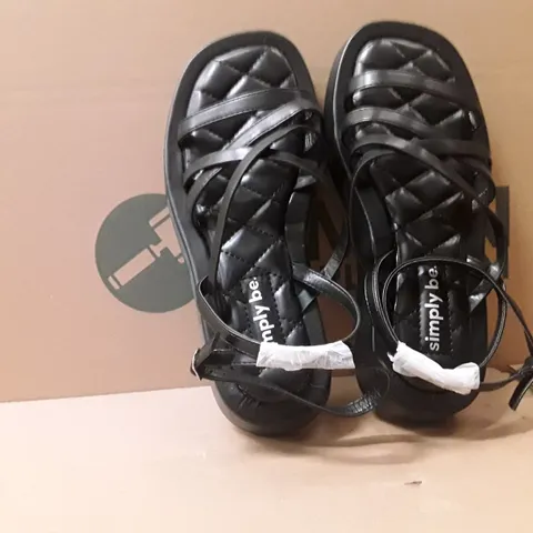 BOXED BRAND NEW SIMPLY BE PHOEBE WIDE SHOES SIZE 6 BLACK COLOUR APPROXIMATELY 5 PAIRS