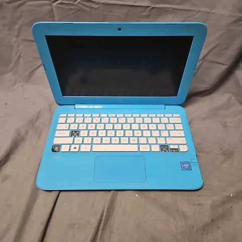 HP STREAM 11 PRO G3 LAPTOP (EK21249)