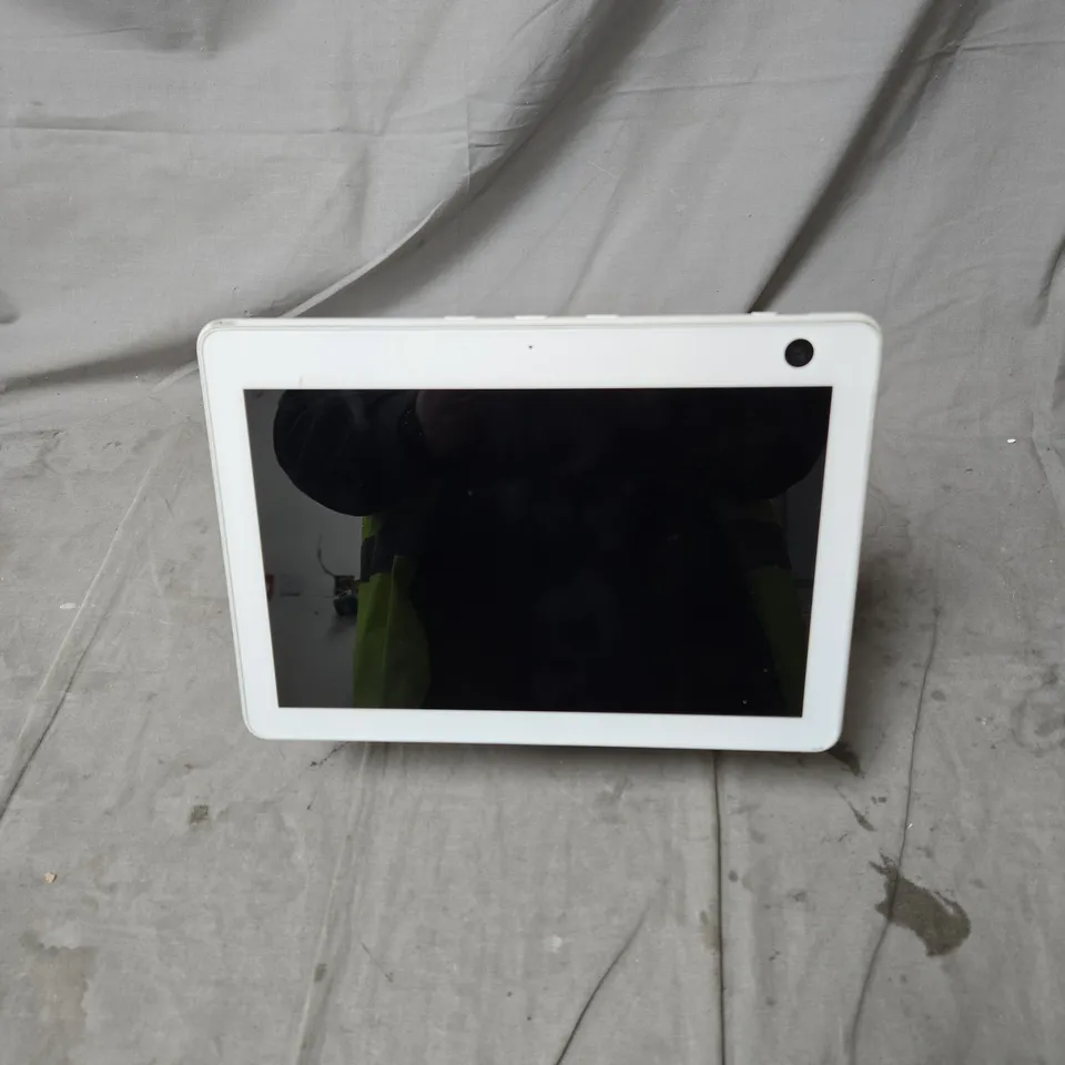 AMAZON ECHO SHOW 10 WHITE