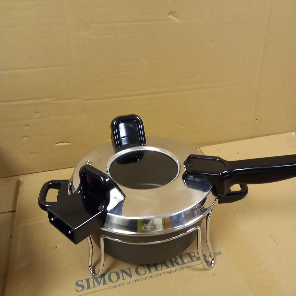 TOTAL CHEF CZECH COOKER