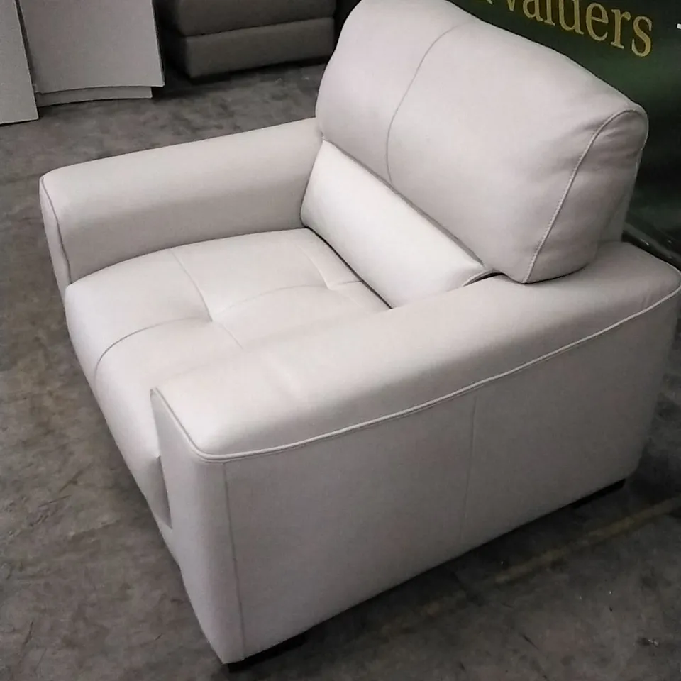 QUALITY ITALIAN DESIGNER MARCOS WHITE GREY LEATHER ARMCHAIR