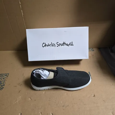 CHARLES SOUTHWELL BLACK SLIP-ON TRAINERS WITH VELCRO – UK SIZE 9