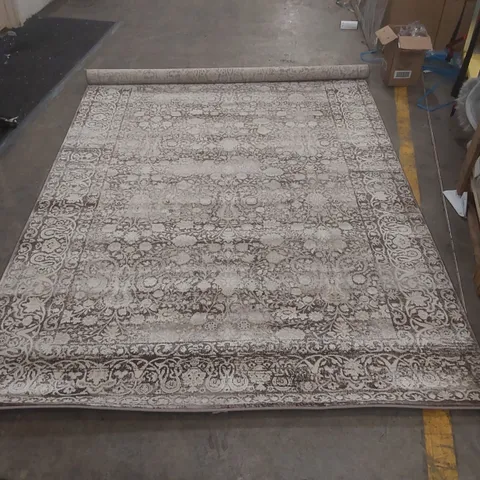 QUALITY ORIENTAL HAND WOVEN AREA RUG - 6' x 9'