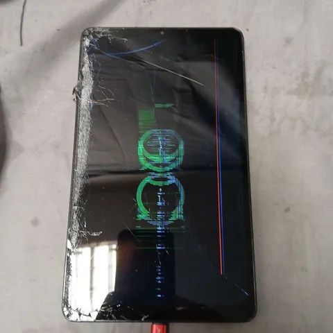 SAMSUNG TABLET – BLACK, CRACKED SCREEN