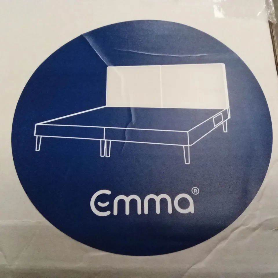 BRAND NEW BOXED EMMA BOX BED WITH HEADBOARD -150 x 200CM KING SIZE (3 BOXES)