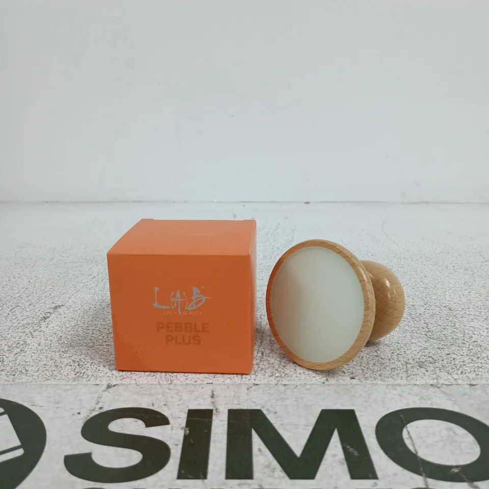 LAB PEBBLE PLUS – FACIAL MASSAGE STONE