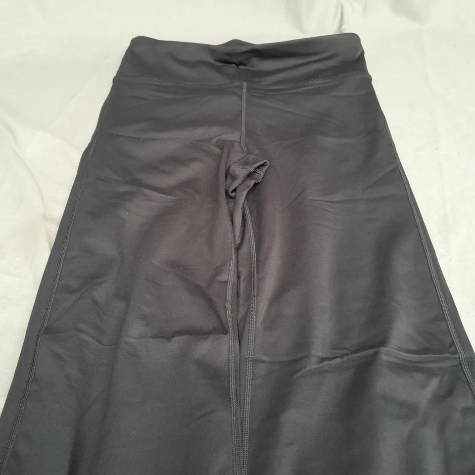 TIALA BLACK LEGGINGS - LARGE