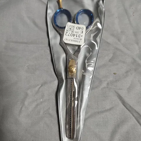 APPROXIMATELY 14 SCISSORS WITH BLUE HANDLES – IN CLEAR POUCH - NO MODEL OR BRAND NAME