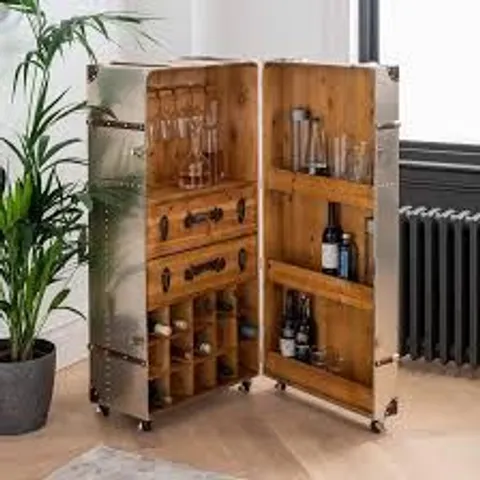 BRAND NEW HOMESDIRECT365 FREE STANDING SILVER TRUNK DRINKS CABINET