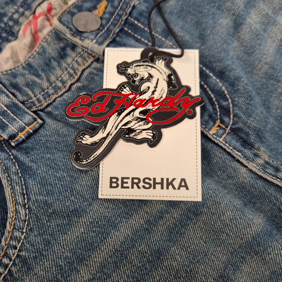 BERSHKA WOMEN'S DENIM JEANS WITH FLORAL EMBROIDERY – UK 12 (EU 40)
