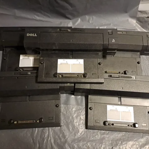 LOT OF 5 UNBOXED DELL DOCKS