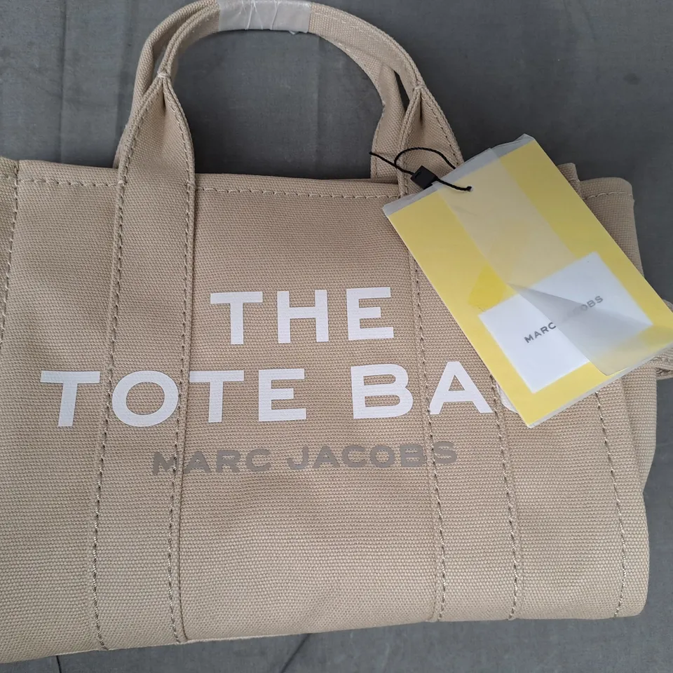 MARC JACOBS TOTE BAG IN BEIGE