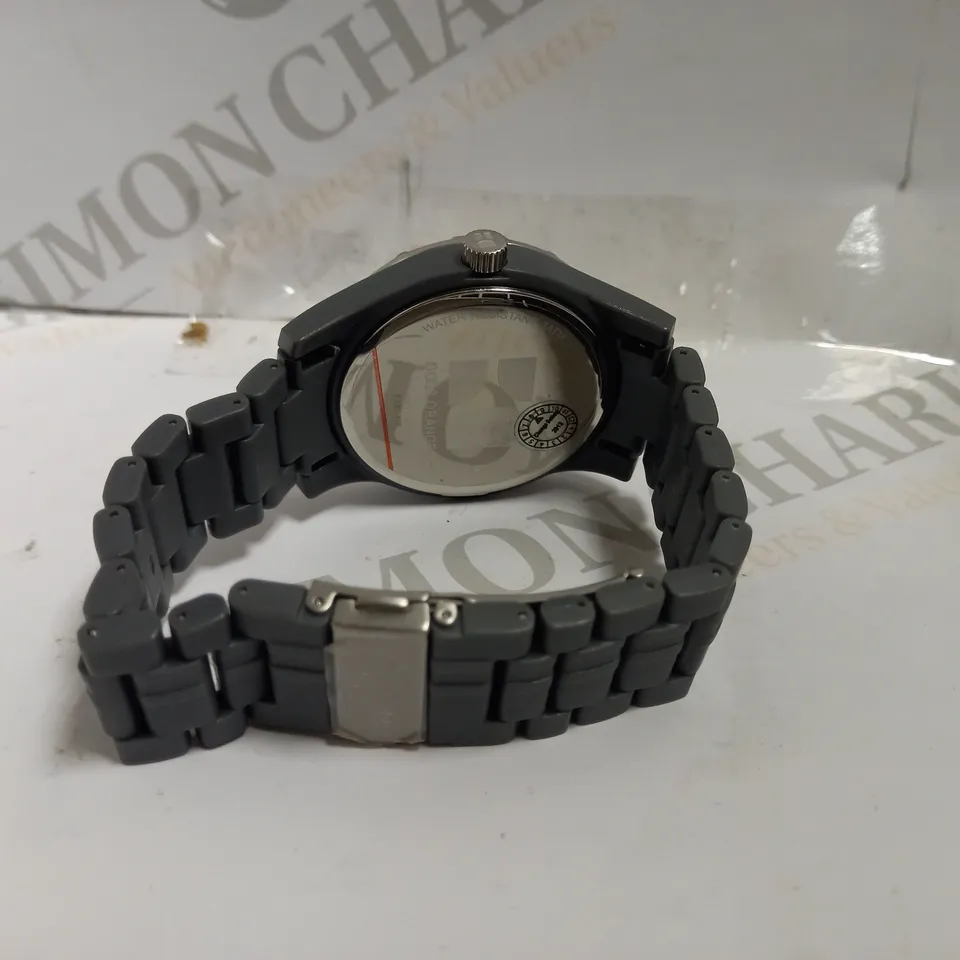 BOSS ORANGE WATCH WITH GREY BRACELET STYLE STRAP