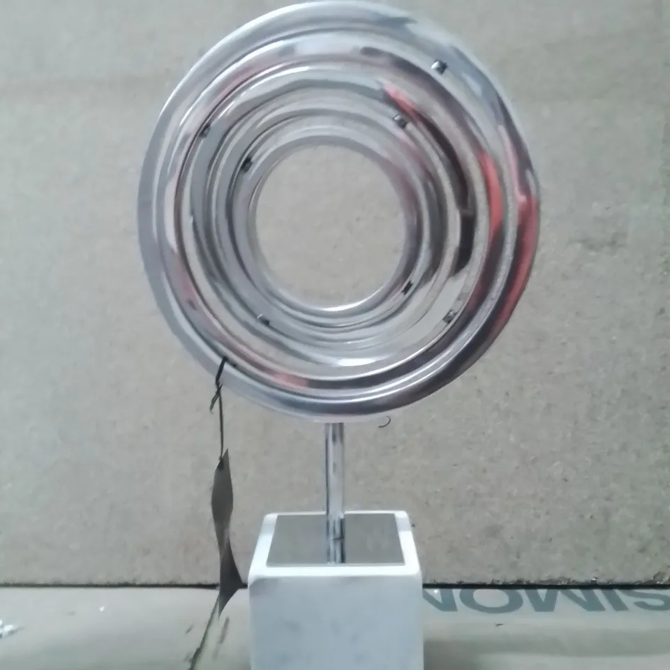 BOXED MIRANO SPIRAL SCULPTURE SILVER EFFECT WITH WHITE MARBLE