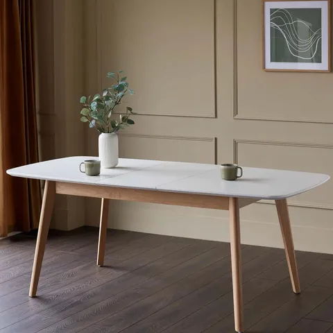 BOXED DANETTI AVER WHITE AND OAK EXTENDING 6 TO 8 SEATER DINING TABLE