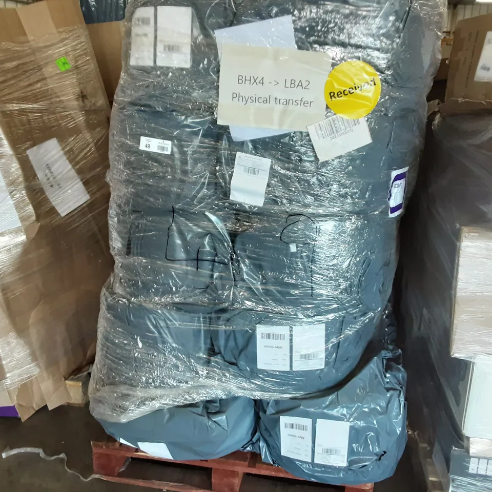 PALLET OF 30 ROLLS OF MERRIMEN BUBBLE WRAP 300MM 