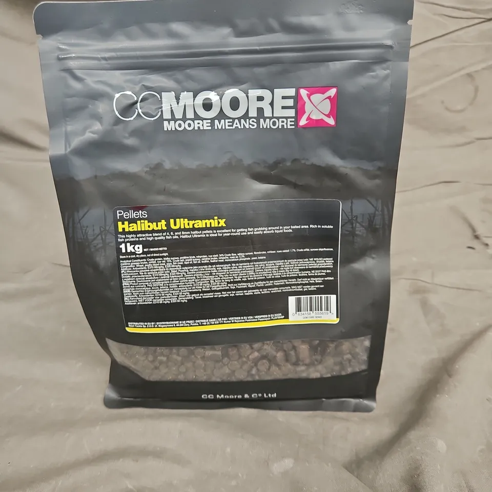 SEALED MOORE PELLETS HALIBUT ULTRAMIX 1KG 