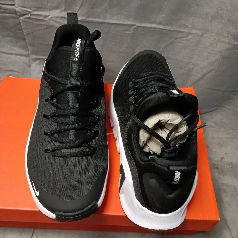 BOXED NIKE FREE METCON 6 TRAINERS – BLACK, UK 7.5