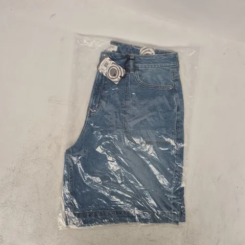 BAGGED WHITE STUFF TIA DENIM SHORTS IN BLUE SIZE UK 12