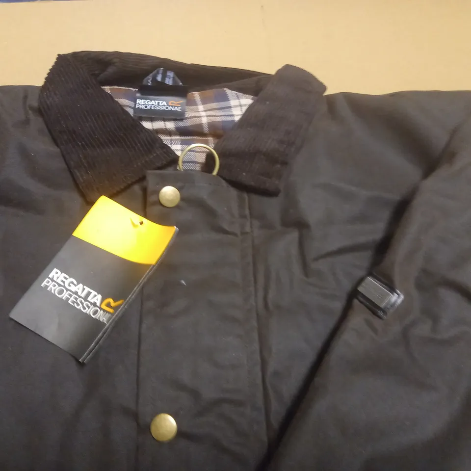 REGATTA PENSFORD WAX JACKET - UK L