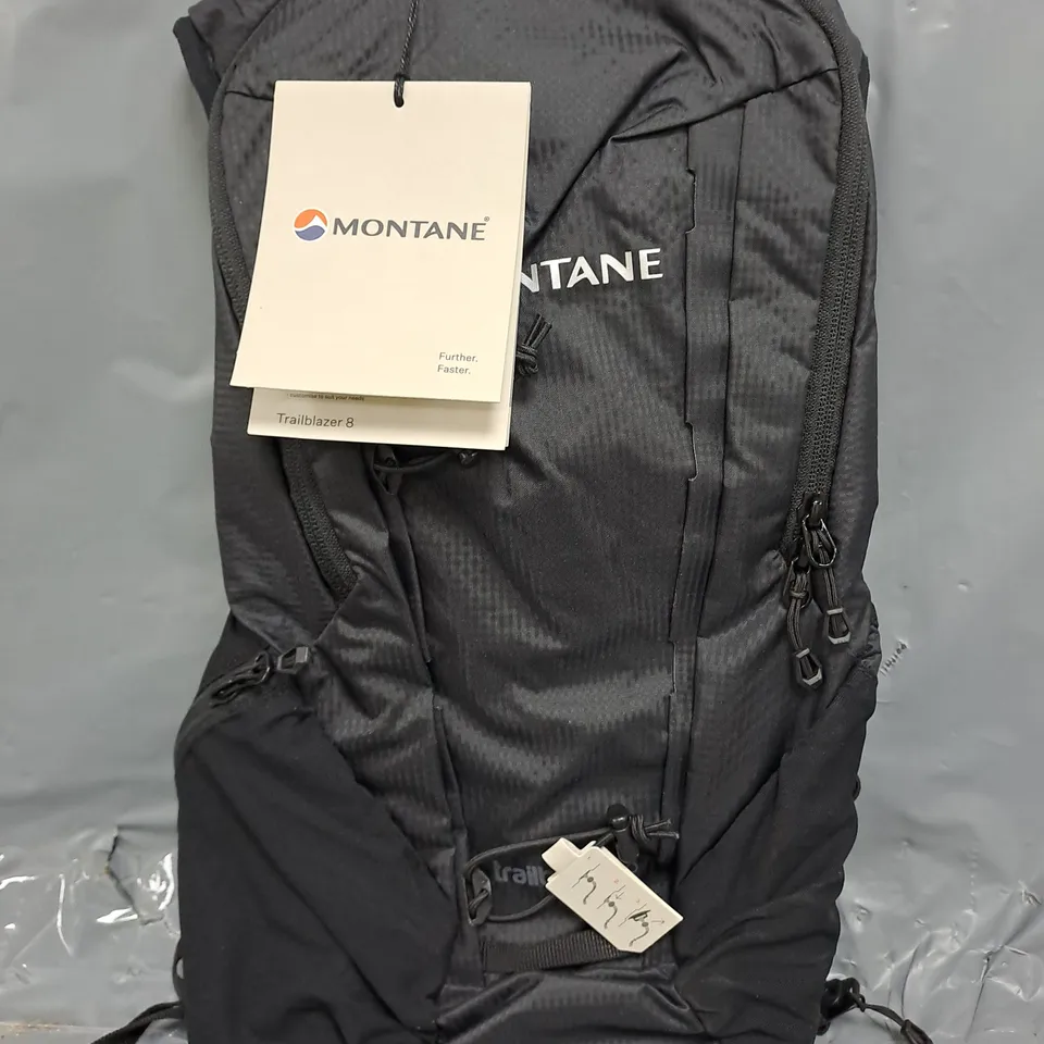MONTANE TRAILBLAZER 8 BACKPACK IN BLACK