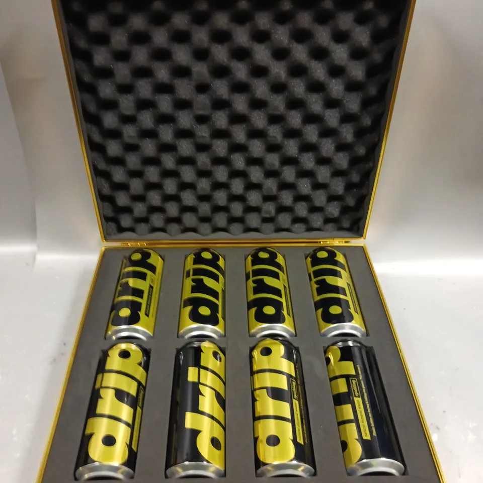 8 X DRIP SPARKLING & STILL MINERAL WATER CANS IN GOLD EFFECT BRIEFCASE 