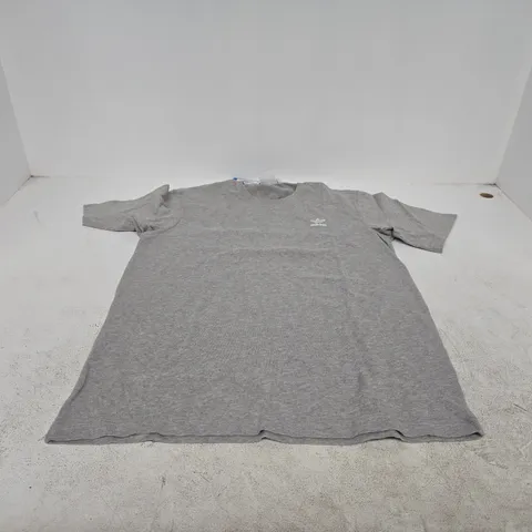 ADIDAS MEDIUM GREY T SHIRT TAGGED