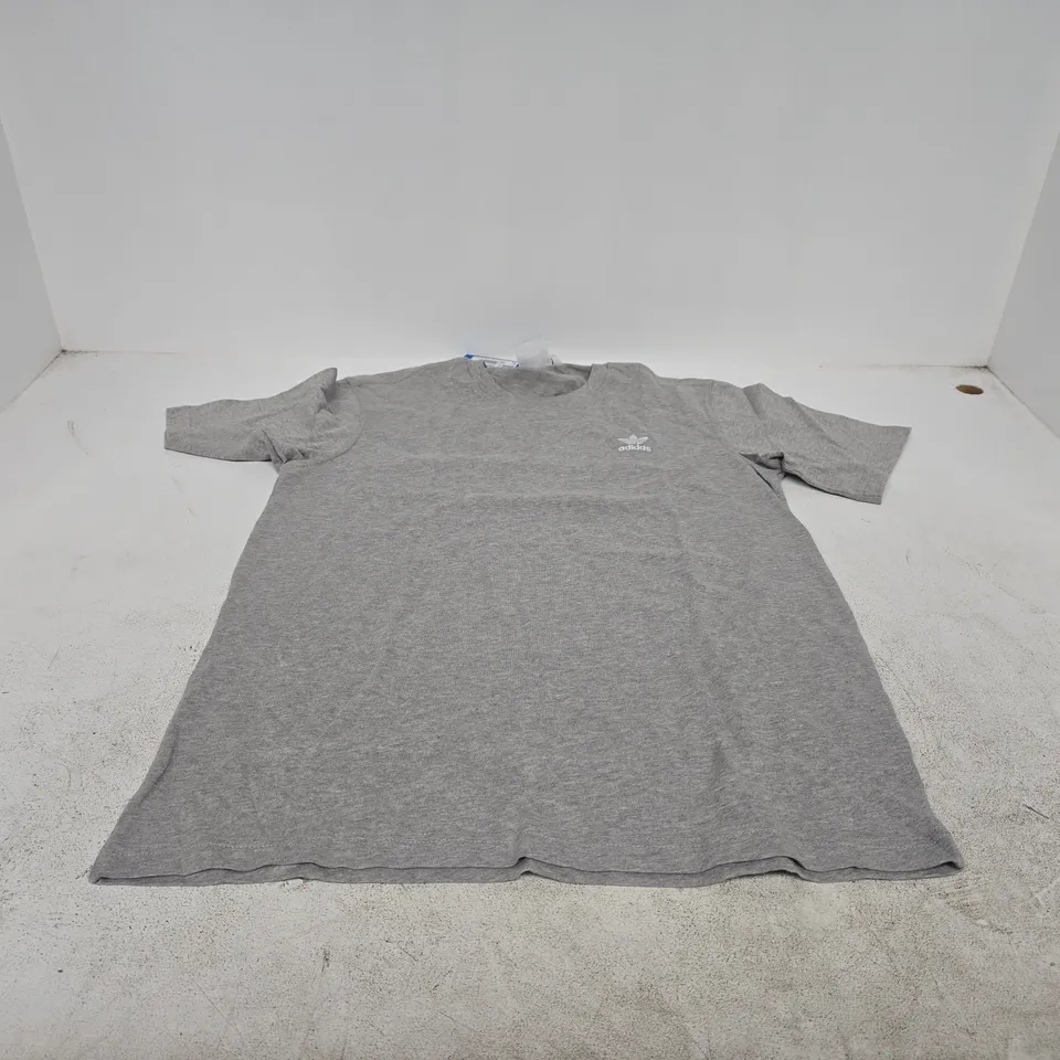ADIDAS MEDIUM GREY T SHIRT TAGGED