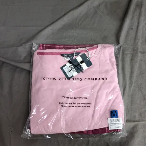 CREW CLOTHING COMPANY BERRYCHECK L/S TEE WITH FLANNEL BOTTOMS – PINK (UK M)