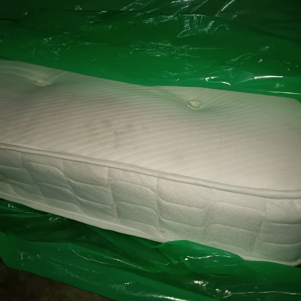 BAGGED MATTRESS - APPROX 150 X 200CM
