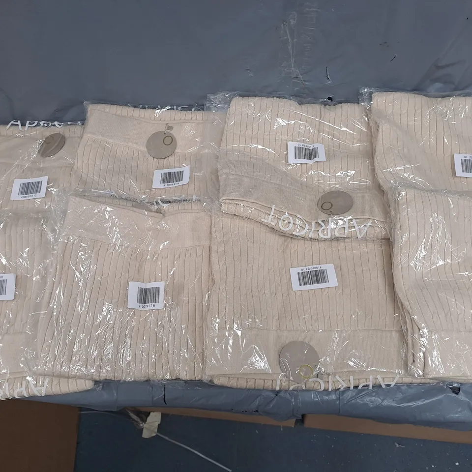 8 BAGGED APRICOT MAXI CREAM SKIRTS UK 8 
