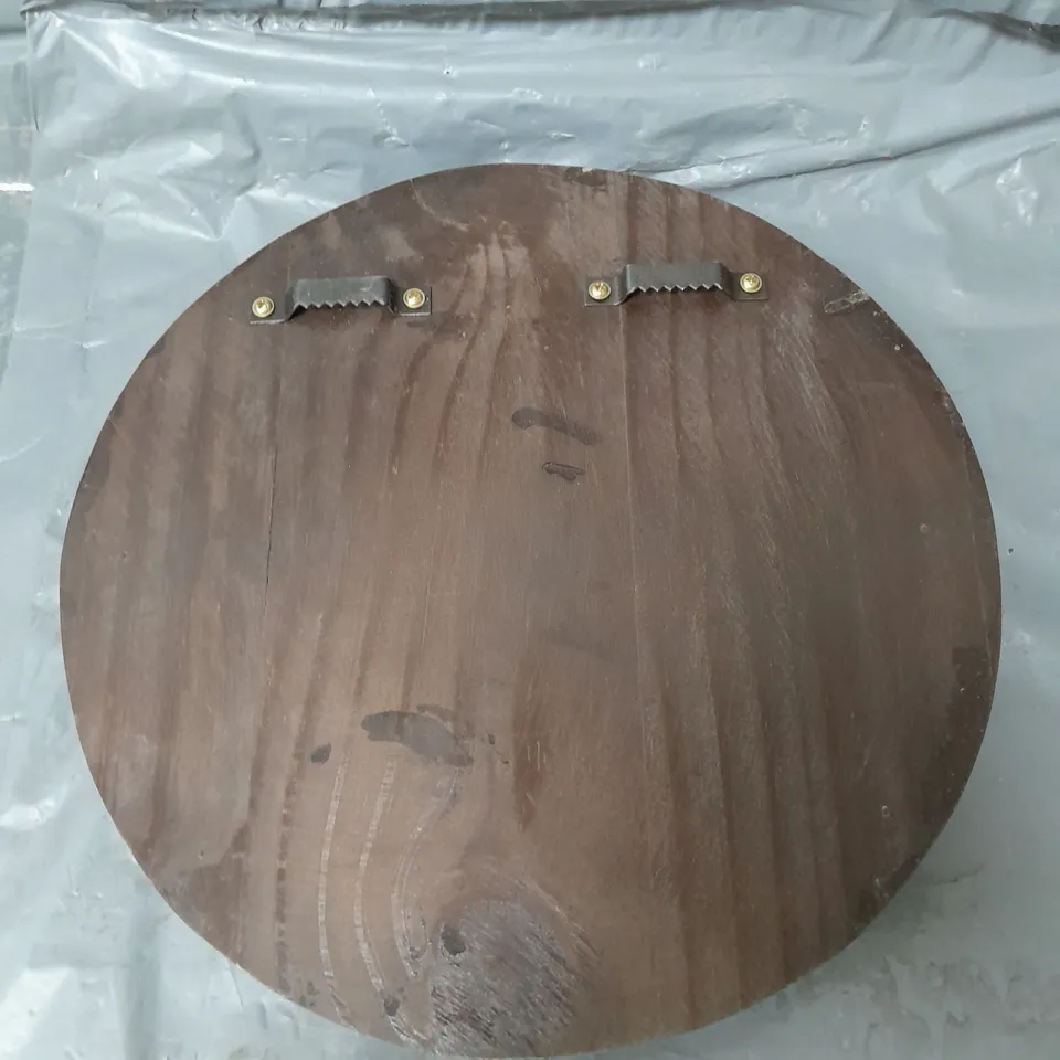 LOT OF 2 WOODEN WALL JEWELLERY ORGANISER IN SUN & MOON SHAPE - WALNUT