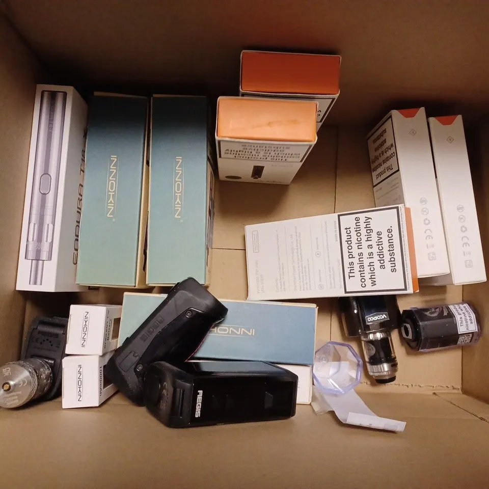 APPROXIMATELY 20 BOXED E-CIGARETTES TO INCLUDE GEEK VAPE L200  , INNOKIN ENDURA T18 - X , INNOKIN APEX , ETC 