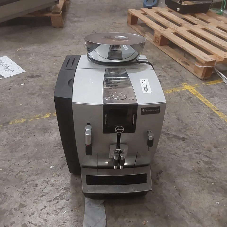 JURA COMMERCIAL BEAN TO CUP COFFEE MACHINE