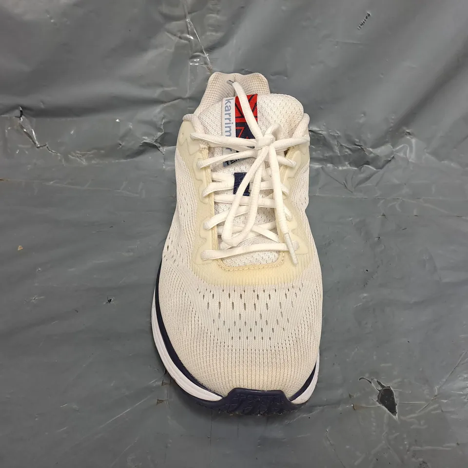 PAIR OF KARRIMOR SHOES IN WHITE/NAVY SIZE UK 8