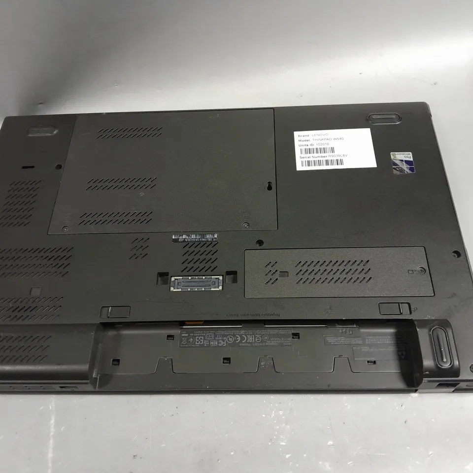 LENOVO THINKPAD R9039L8V