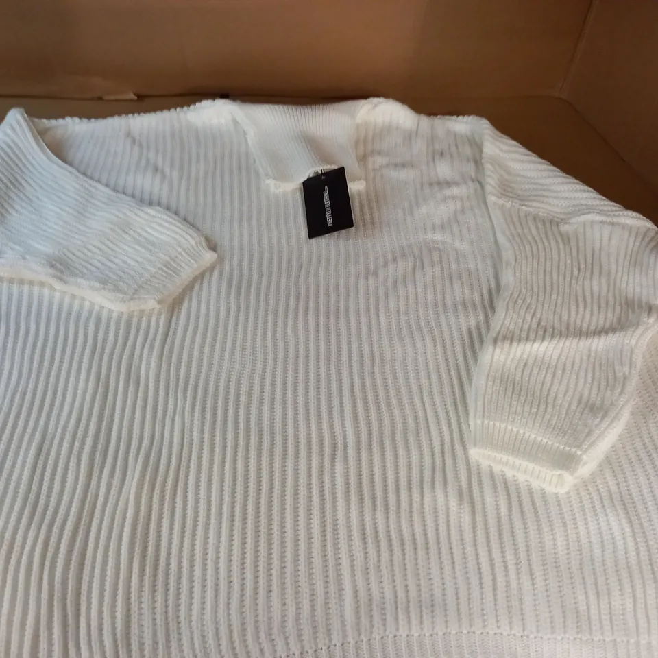PRETTYLITTLETHING WHITE ROLL NECK KNIT JUMPER DRESS - UK L
