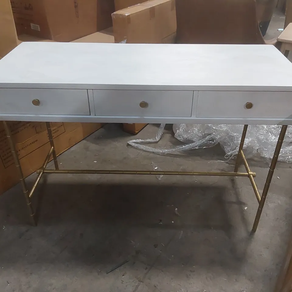 DESIGNER 3-DRAWER DRESSING TABLE