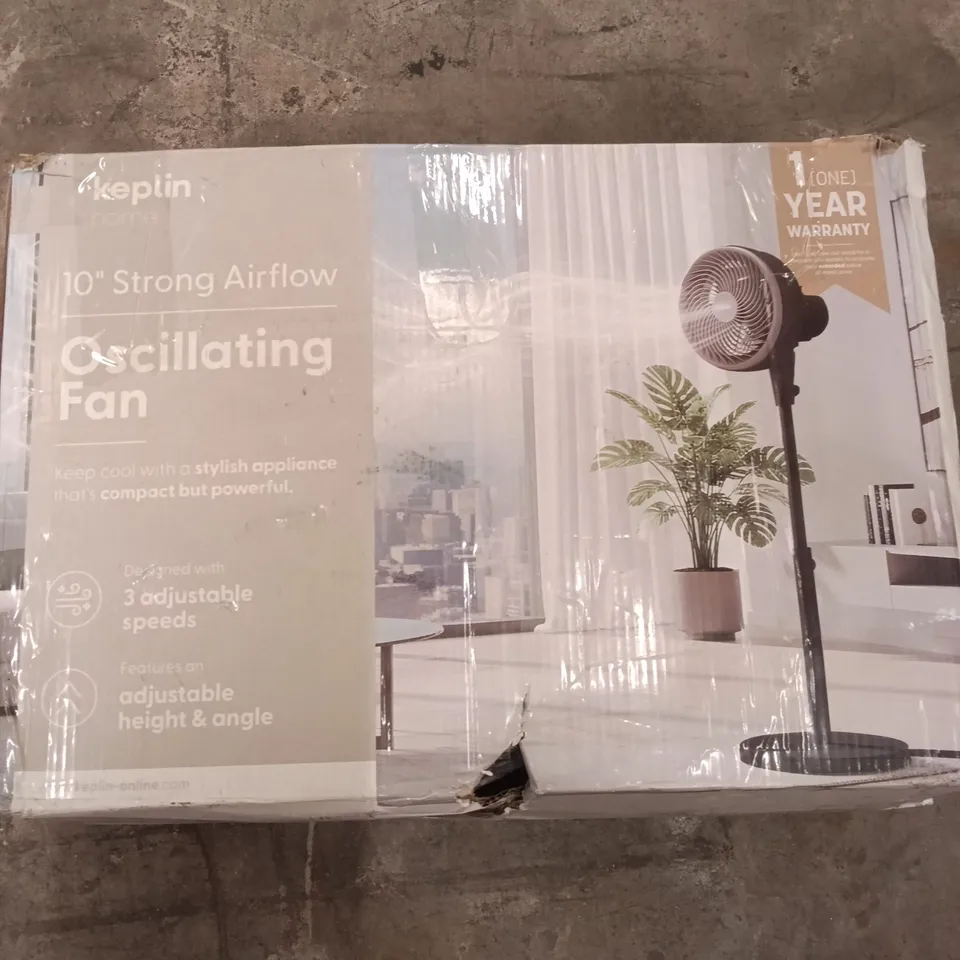BOXED OSCILLATING 10" FAN